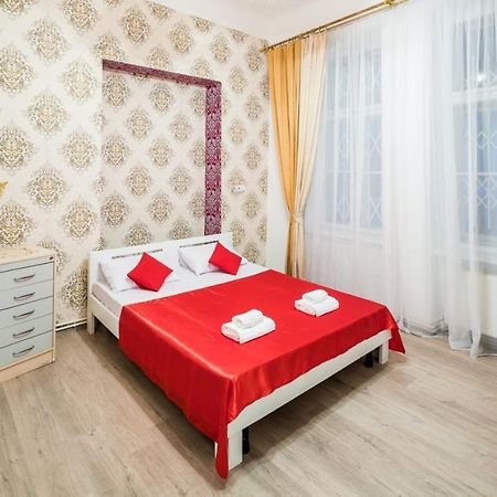 Apartament On Franka Street Apartment Лвив Екстериор снимка