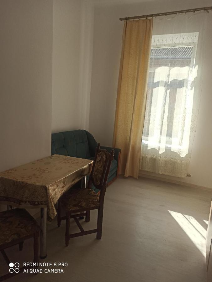 Apartament On Franka Street Apartment Лвив Екстериор снимка
